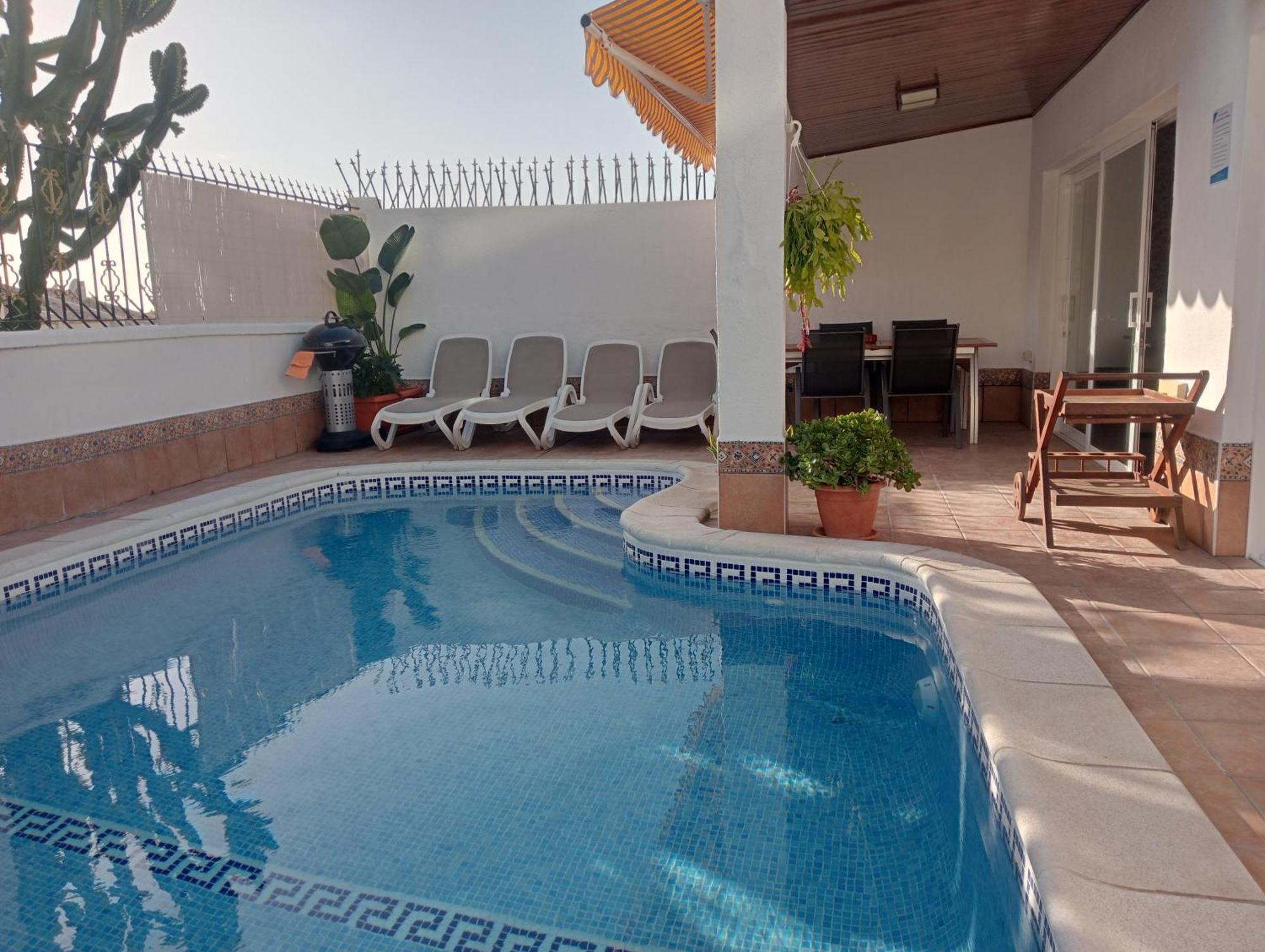 Beautiful Holiday Villa With Heated Private Pool, Los Cristianos Los Cristianos  Eksteriør bilde